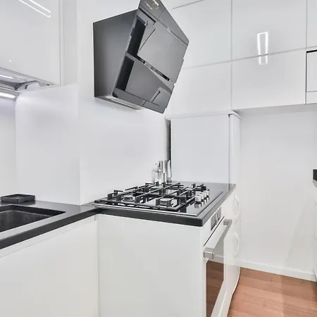 Apart3m Apartment *